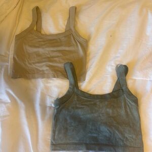 Yogalicious cropped tank tops